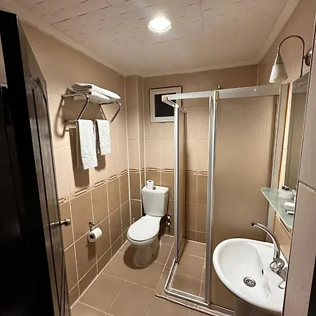 Hotel Minabir