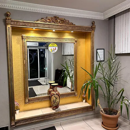 Hotel Minabir 2*