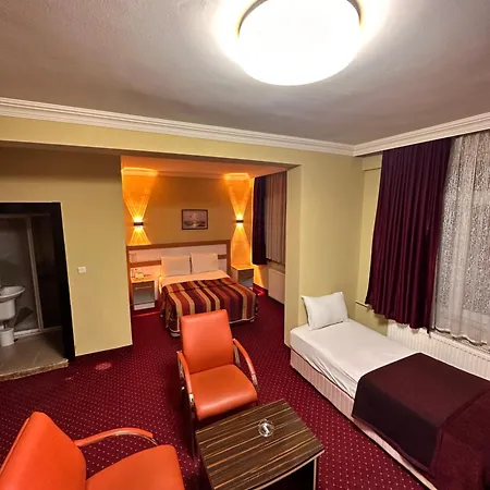 Minabir Hotel 2*