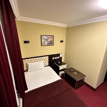 Hotel Minabir