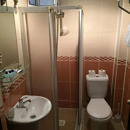Minabir Hotel